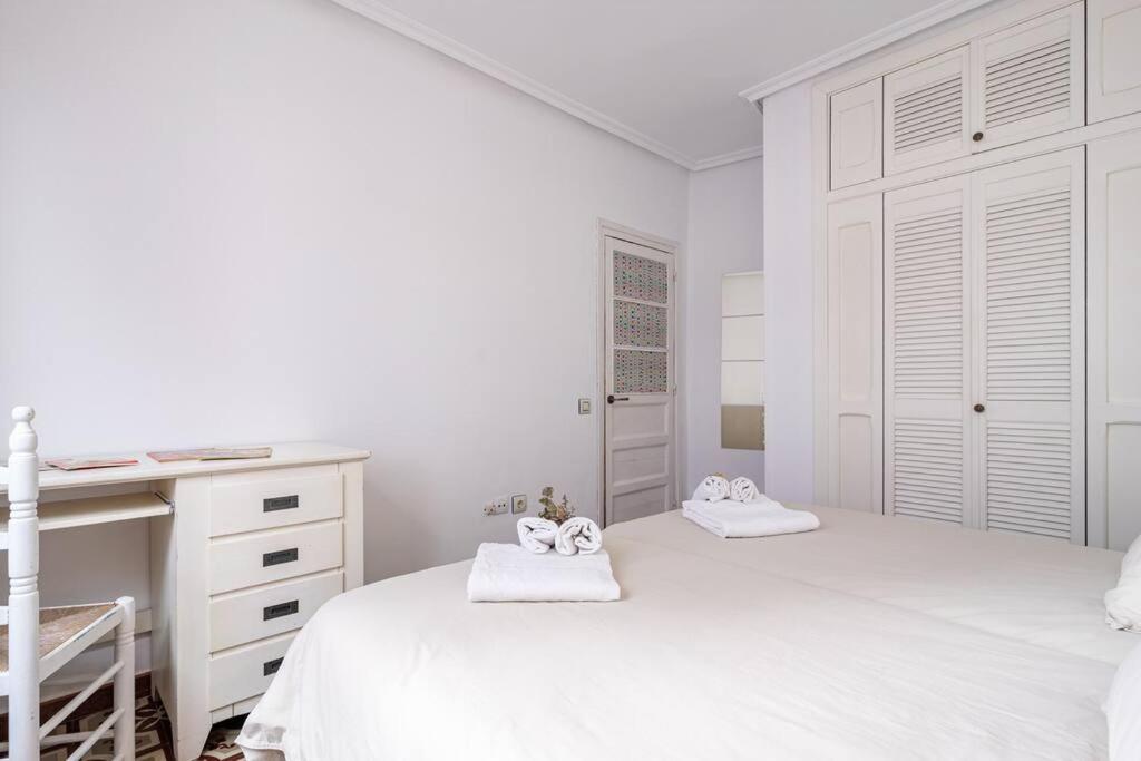 Apartamento Chary Lejlighed Gijón Eksteriør billede